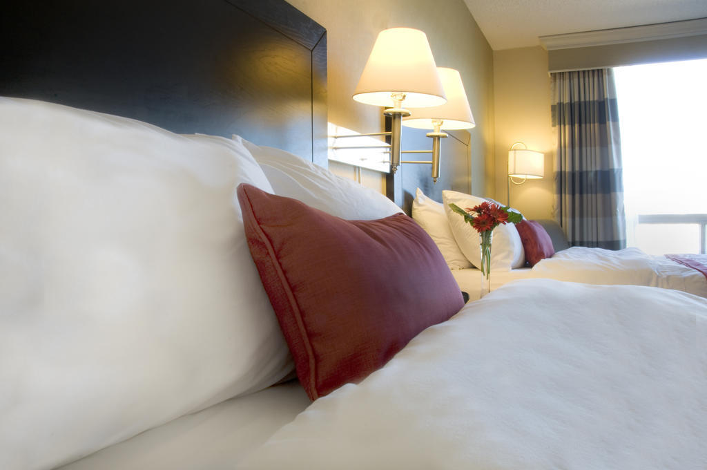 Ramada Plaza Crystal Palace Dieppe Kamer foto